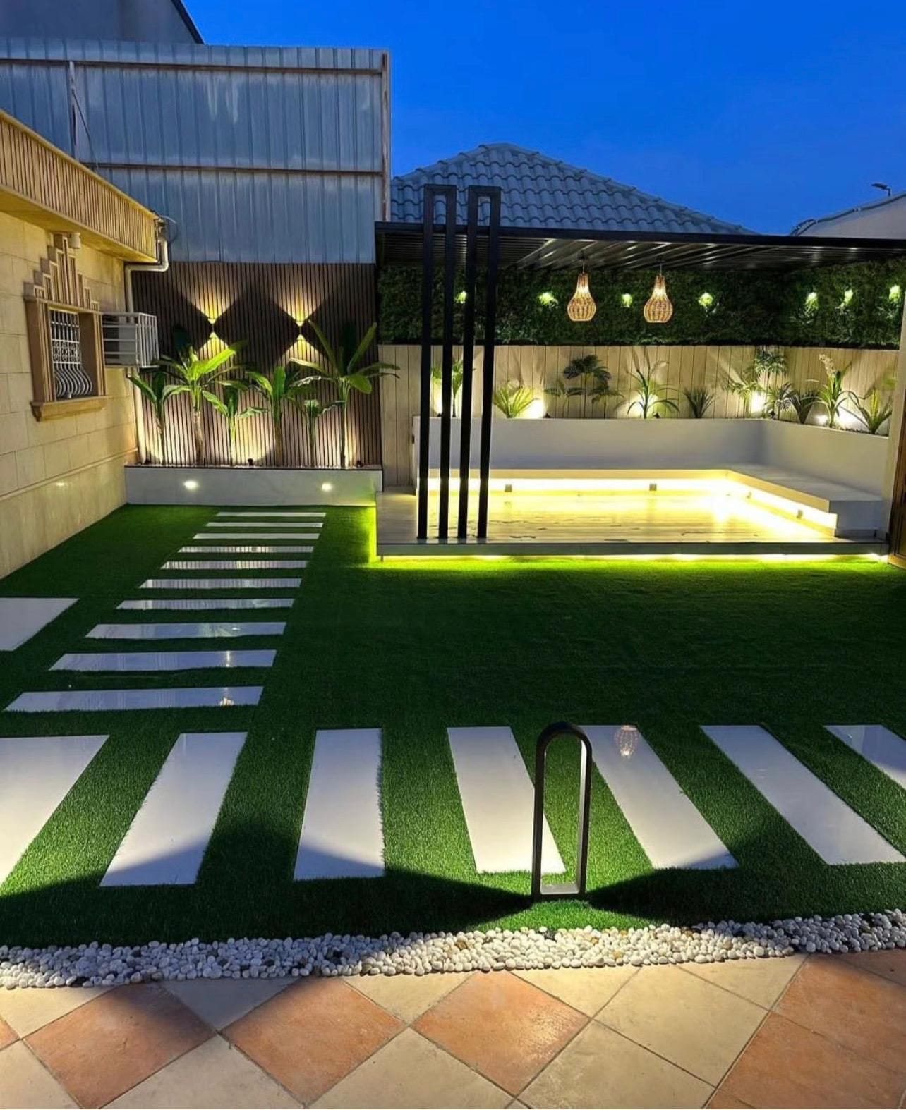 تصميم حدائق منزلية صغيرة 2025